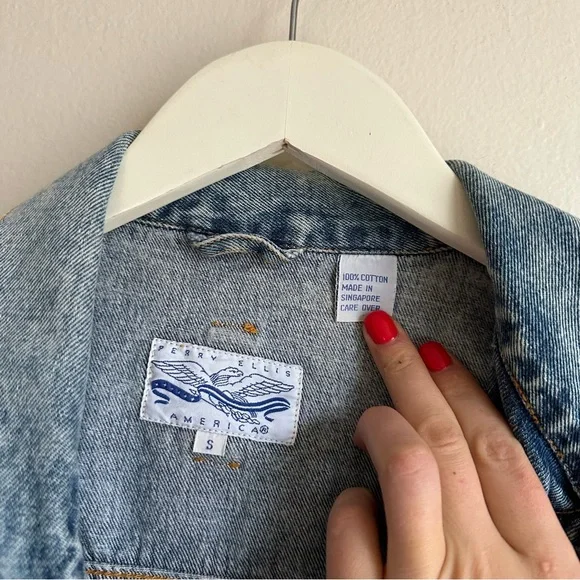 Denim jacket - Picture 4 of 4
